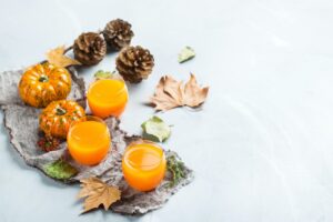 thanksgiving pumpkin autumn fresh juice drink cocktail beverage